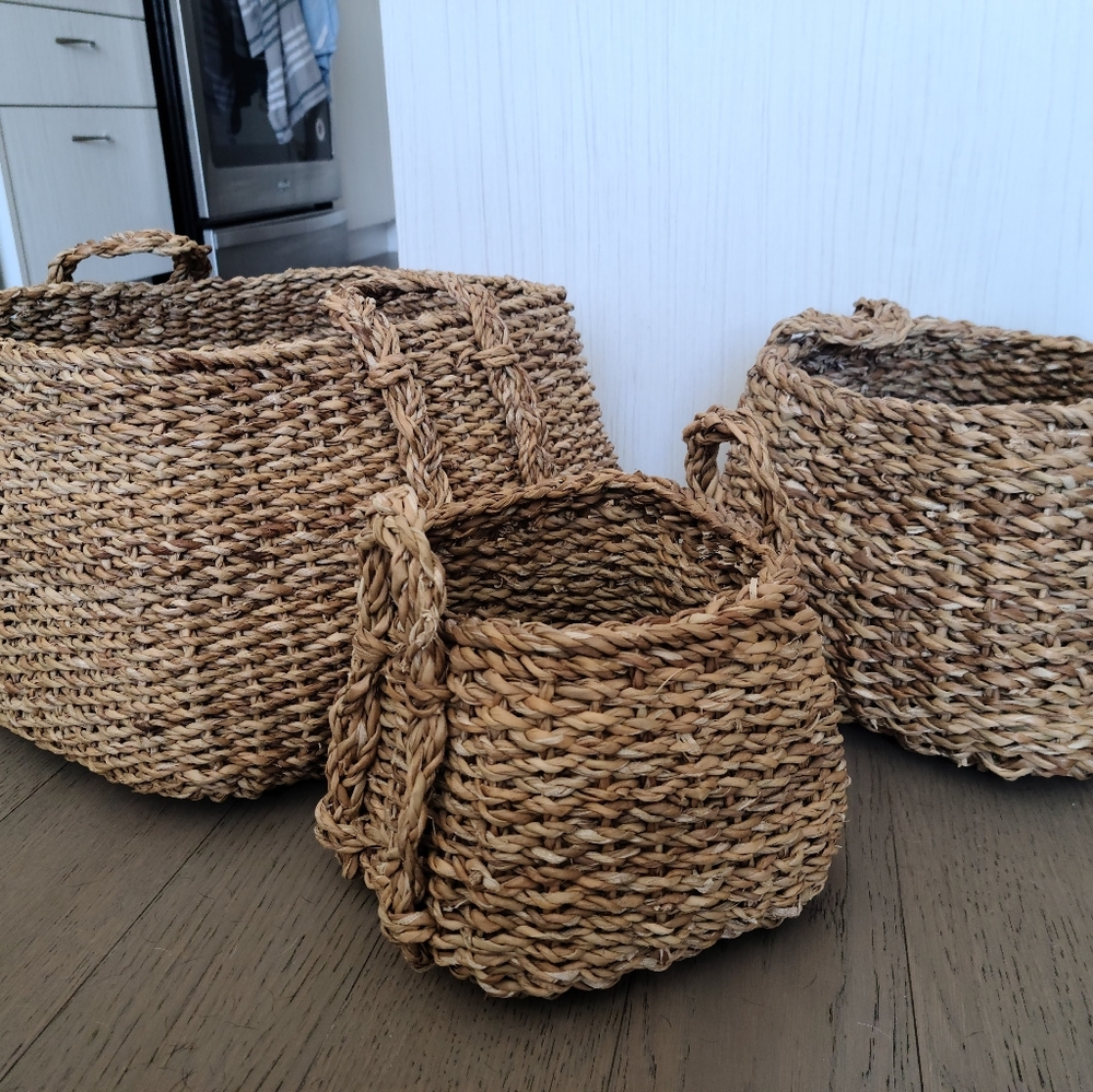 Set of 3 wicker rattan baskets NWOT